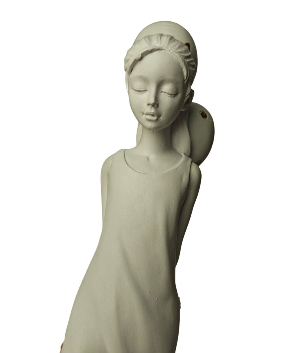 escultura menina em resina 27cm