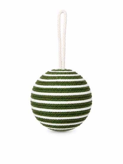 BOLA BARBANTE BRAN. C/ VERDE M. 8CM 1 UNI SORTIDO